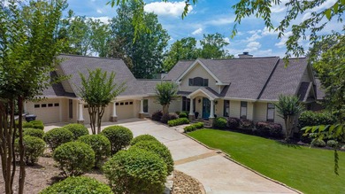 SIMPLY REMARKABLE LAKE OCONEE HOME ON 1.75 ACRES OF LUSH - photo 4