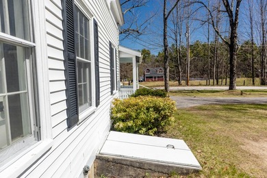 Some properties are simply rare. This one is a gem. Stretched - photo 5