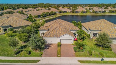 (private lake, pond, creek) Home For Sale in Englewood Florida