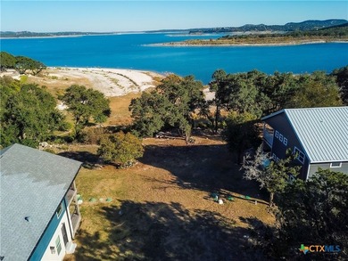 Experience true lakefront living at 864 Lakebreeze Drive - a - photo 12
