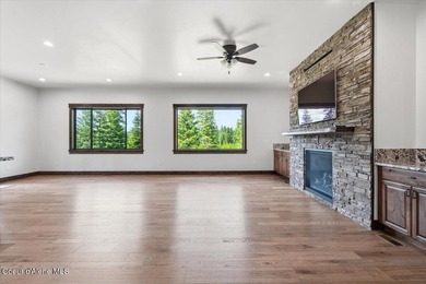Luxury New Construction on 5 Private Wooded Acres! This - photo 13