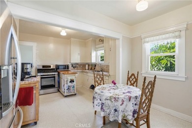 Welcome to this beautifully restored Midtown Ventura residence - photo 18