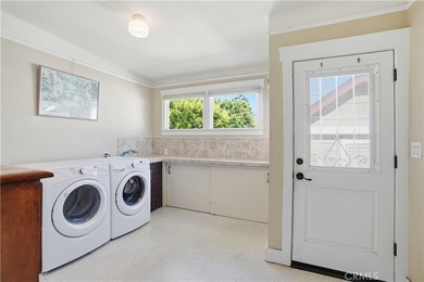 Welcome to this beautifully restored Midtown Ventura residence - photo 20