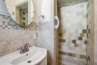 Welcome to this beautifully restored Midtown Ventura residence - photo 22