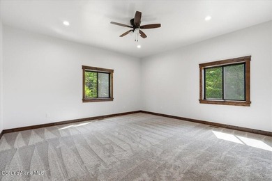 Luxury New Construction on 5 Private Wooded Acres! This - photo 23