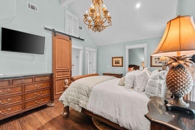 A beautifully reimagined 3-bedroom, 3.5-bath Gulf-front home - photo 52