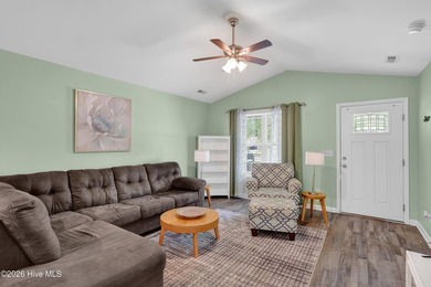 COASTAL COTTAGE. OPEN FLOORPLAN. DIRECT BEACH ACCESS. This - photo 6