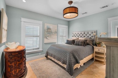 A beautifully reimagined 3-bedroom, 3.5-bath Gulf-front home - photo 58