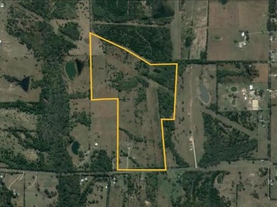 (private lake, pond, creek) Acreage For Sale in Campbell Texas