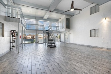 Huge price improvement for this exceptional 3 bedroom waterfront - photo 3