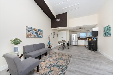 Huge price improvement for this exceptional 3 bedroom waterfront - photo 9