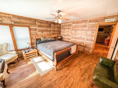 Welcome to a truly exceptional and multi-functional retreat on - photo 14