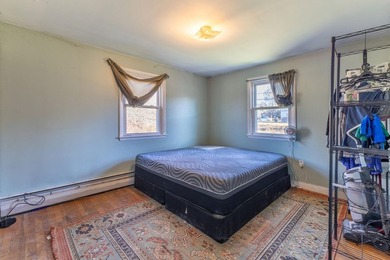 Welcome to this inviting 3-bedroom, 1-bathroom ranch-style home - photo 15
