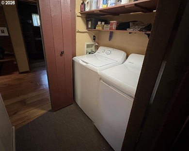 An Enchanted Forest Retreat on 2.88 Acres! Escape to your own - photo 20