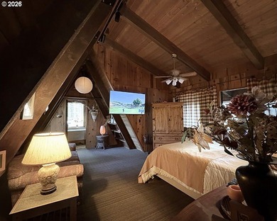 An Enchanted Forest Retreat on 2.88 Acres! Escape to your own - photo 22