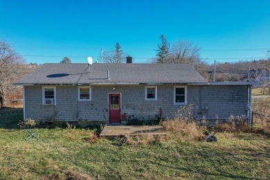 Welcome to this inviting 3-bedroom, 1-bathroom ranch-style home - photo 24