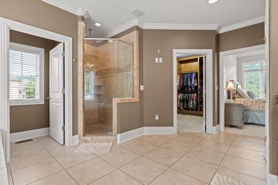 Experience luxury living in this beautiful custom built home - photo 42