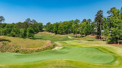 LIKE NEW CUSTOM HOME POSITIONED ALONG THE 11TH HOLE OF THE CREEK - photo 6
