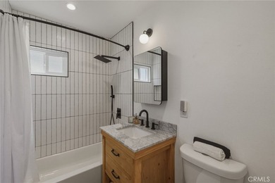 Welcome to the Lower Hollywood Riviera-where style, comfort, and - photo 14