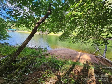 Lake Lot For Sale in Valdese, North Carolina