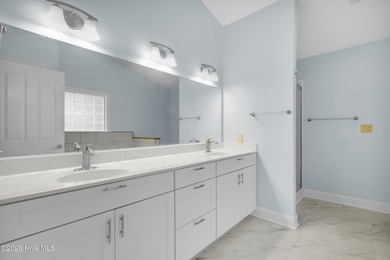 PRICE REDUCTION of $10,000--this home is ready for its next - photo 21