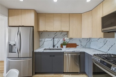 Welcome to the Lower Hollywood Riviera-where style, comfort, and - photo 21