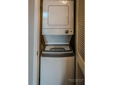 Prime central location, great price, long range view and Current - photo 22