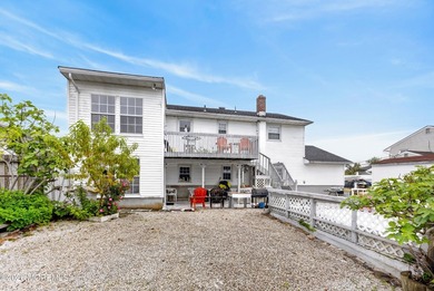 Experience the beauty of sweeping waterfront vistas from this - photo 26