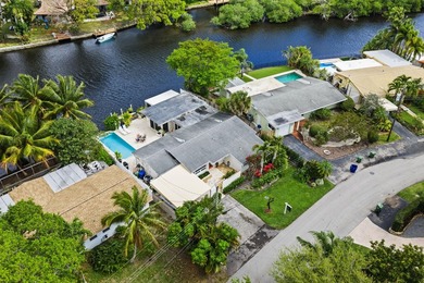 This tranquil waterfront oasis is for the those that desire a - photo 34