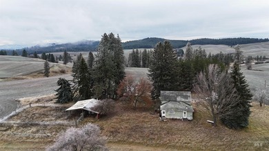 Perched upon the Nez Perce Prairie within the Palouse region of - photo 4