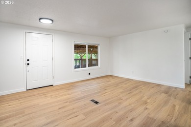 Back on market due to buyer loan program limitation Call about - photo 8