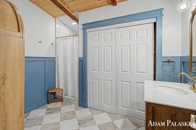 Welcome to Gun Lake living just in time for summer! This 4 bed 3 - photo 14
