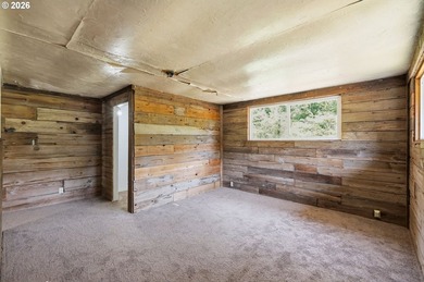 So much potential in this lovely riverfront property located - photo 19