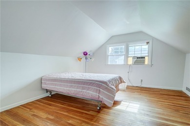 Conveniently located near Lake Ontario, this spacious 3-bedroom - photo 20