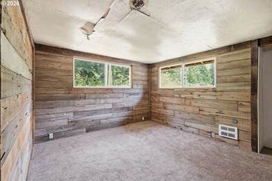 So much potential in this lovely riverfront property located - photo 20