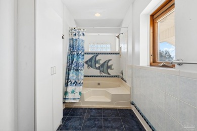 Rare is an understatement. This is a 1.33-acre coastal sanctuary - photo 23