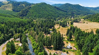 So much potential in this lovely riverfront property located - photo 37