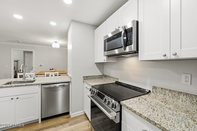Beautifully updated with thoughtful renovations , this move-in - photo 11