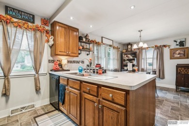 Wes Ewasiuk, M: , wewasiuk,   - Charming and well-kept ranch