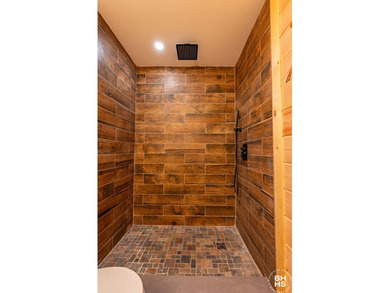 Lake Placid custom new completed log home is being offered for - photo 14