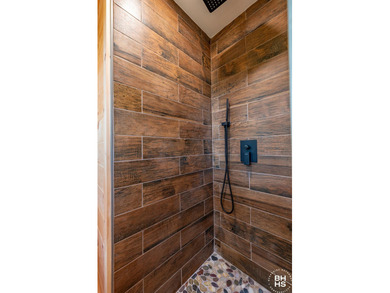 Lake Placid custom new completed log home is being offered for - photo 18