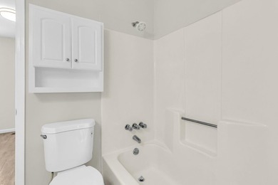 Welcome to this beautifully renovated 2-bedroom, 1.5-bath - photo 22