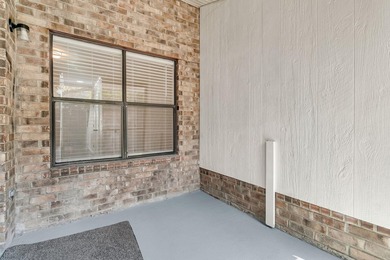 Welcome to this beautifully renovated 2-bedroom, 1.5-bath - photo 27