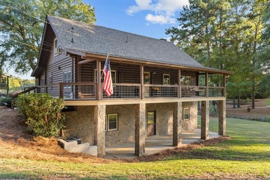 Welcome to your Lake Oconee getaway-where peaceful surroundings - photo 1