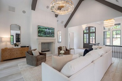 Welcome to THE LUXURY HOME WHERE SOPHISTICATION MEETS EFFORTLESS - photo 8