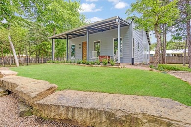 Live the lake life without compromise. Tucked inside Simmons - photo 4