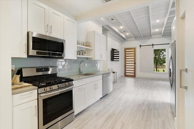Live the lake life without compromise. Tucked inside Simmons - photo 9