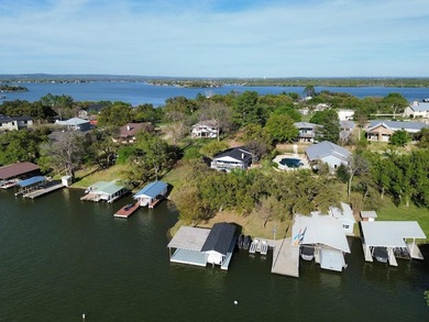 Set within the coveted Blue Lake Estates of Horseshoe Bay, this - photo 27