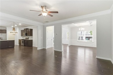 Welcome home to this beautifully designed executive residence in - photo 7
