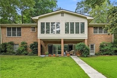 So much to love!! Lakeside retreat located ON THE WATER in the - photo 7